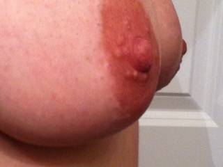 Wow, those hard nipples are awesome! Would really love to lick and suck them!